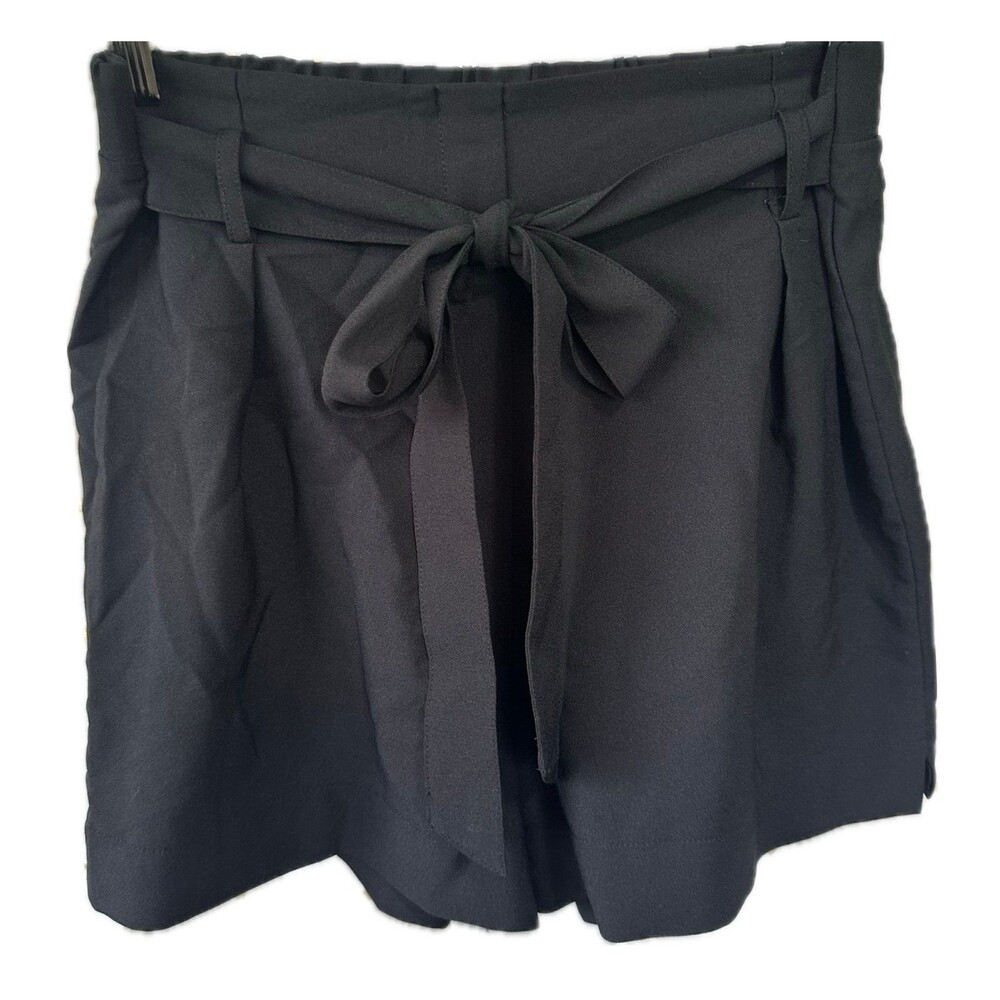 HAVE Women's Black Front Tie Back Elastic Waist Pull On Crepe Walk Shorts M